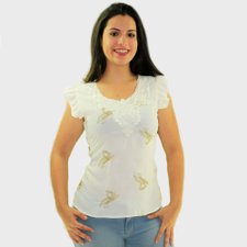 Blusa Branca Manga Curta Com Decote Bordado E Rendado Blusa Branca Manga Curta Com Decote Bordado E Rendado