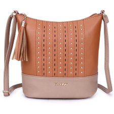 Bolsa Transversal Detalhes Vazados E Tachas Com Tassel Bolsa Transversal Detalhes Vazados E Tachas Com Tassel