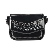 Bolsa Transversal Feminina De Verniz Com Tachas E Trançados Bolsa Transversal Feminina De Verniz Com Tachas E Trançados