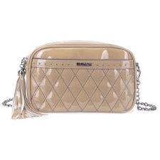 Bolsa Transversal De Verniz Em Matelassê Com Tachas E Tassel Bolsa Transversal De Verniz Em Matelassê Com Tachas E Tassel
