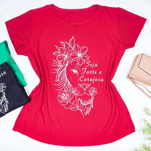 Blusa T-Shirt Feminina Estampa Floral Com Frase Gola Canoa