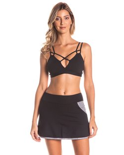 Shorts Saia com Bolso, Recorte Lateral e Bolso Barra com Elástico de Silicone Preto Shorts Saia com Bolso, Recorte Lateral e Bolso Barra com Elástico de Silicone Preto