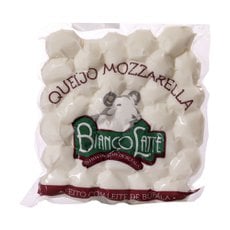 Mussarela Bufala Bianco Aperitivo Latte Mussarela Bufala Bianco Aperitivo Latte