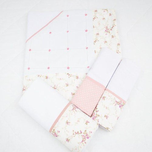 Kit de Manta com Cueiro e Fraldas 100% Algodão Floral Rosê Kit de Manta com Cueiro e Fraldas 100% Algodão Floral Rosê