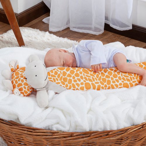Soninho de Bebê de Pelúcia Girafinha Malhada