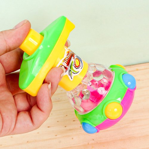 Pião De Brinquedo Infantil Com Lançador - Compre Agora - Feira da Madrugada  SP
