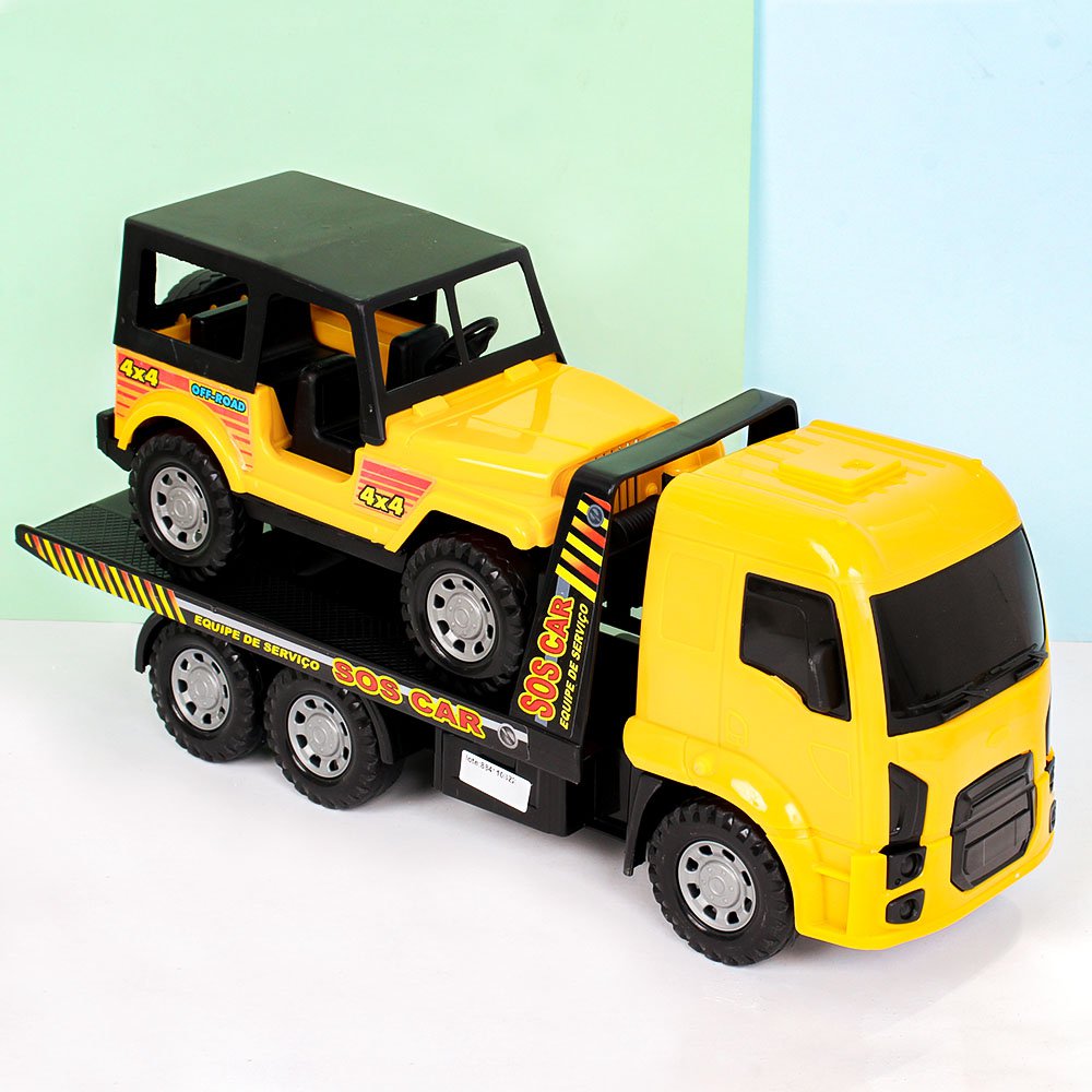 Caminhão de brinquedo de brinquedo infantil em um fundo branco