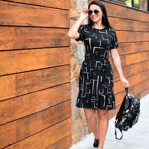 Vestido Feminino Rodado Com Cinto Manga Curta Estampa Variada