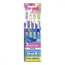 Escova Dental Oral B Indicator Colors 35 com 4