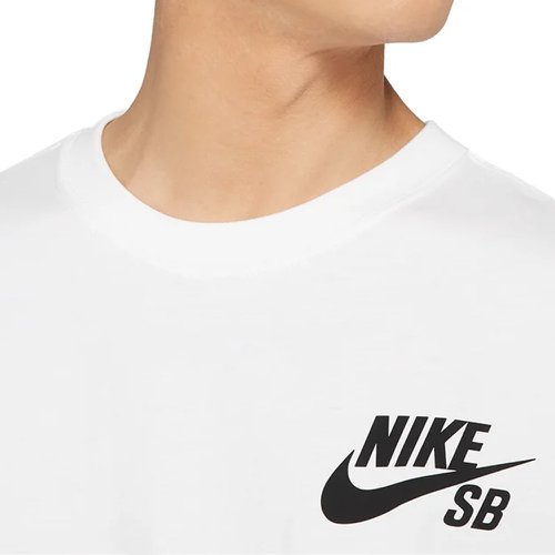 Nike sb small logo sale